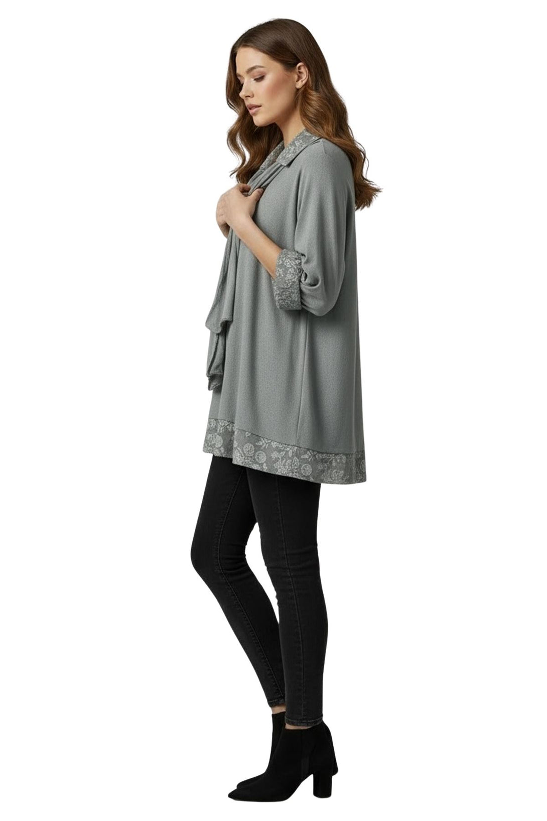 floral print top and scarf outfit set
