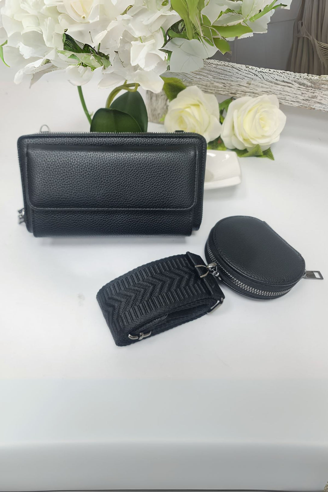 ladies mini crossbody purse with pouch
