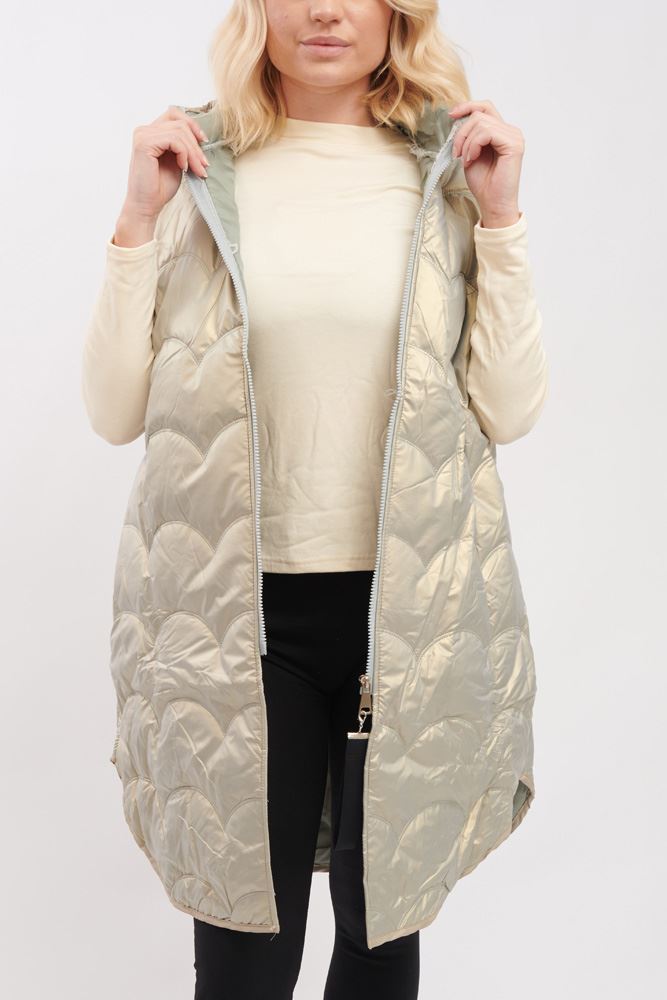 Plain Quilted Zip Up Long Hooded Gilet