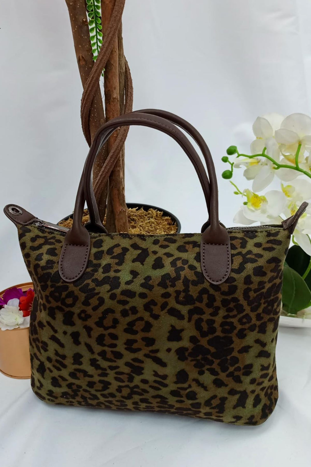 tote zipper closure two handle shoulder bag
