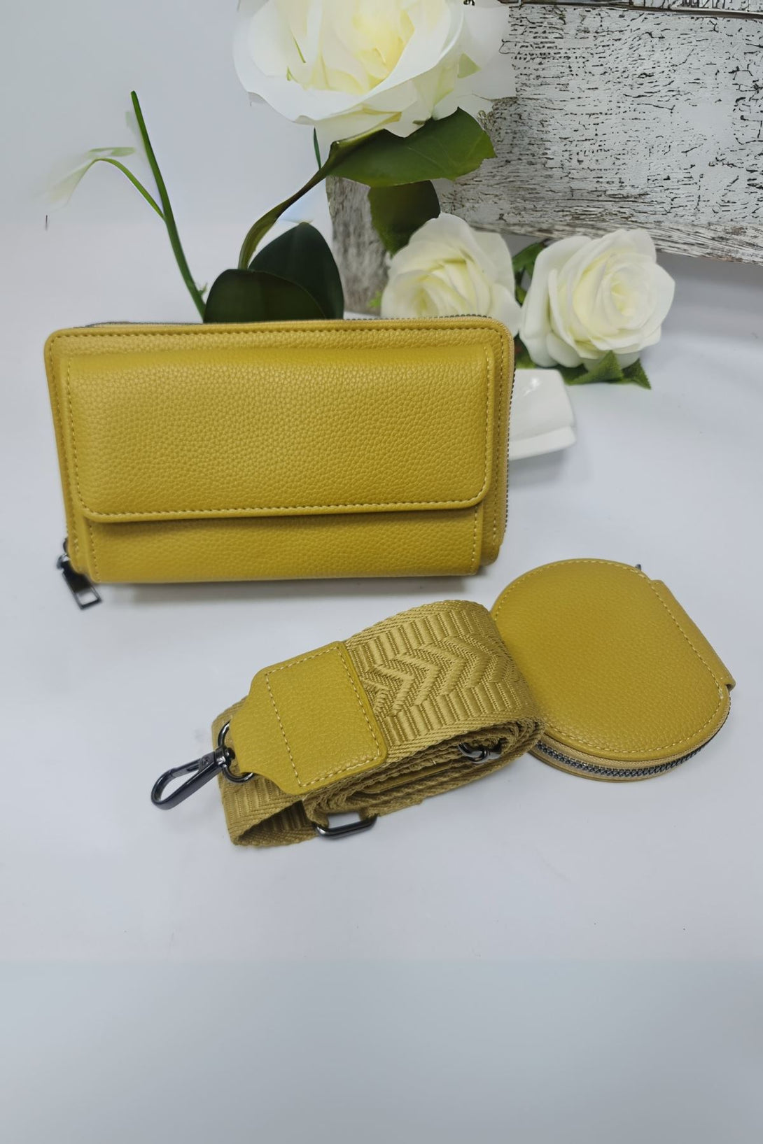 ladies casual day out crossbody bag
