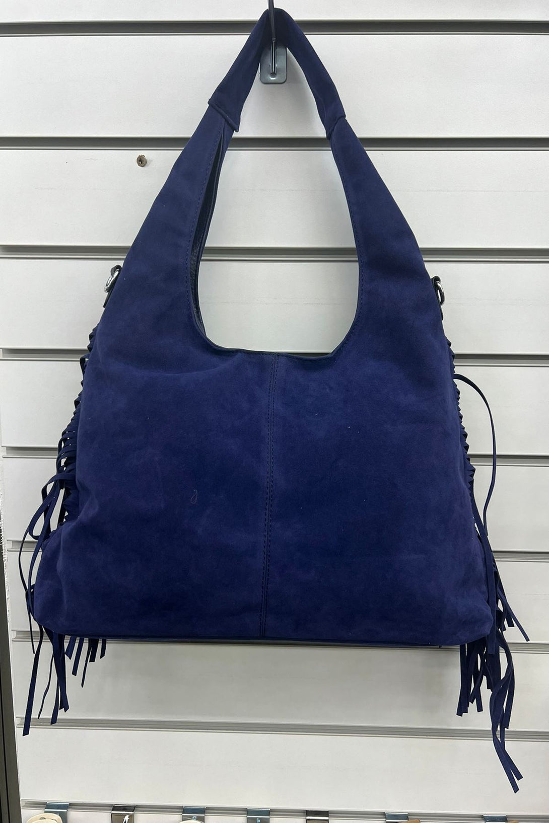 chic suede shoulder bag
