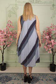 Diagonal Stripe Sleeveles Dress